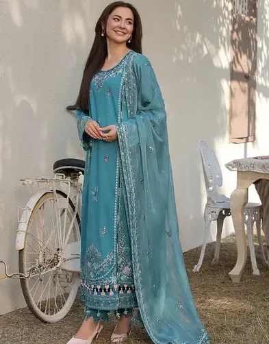 Coco 1108 Embroidered Airjet Lawn 3PC with Chiffon Dupatta and Designer Finish