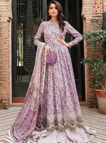 Maria B Premium Edition 3Pc Digital Printed Linen Unstitched Suit with embroidery patches and digital printed dupatta – Pakistani designer winter wear 2025