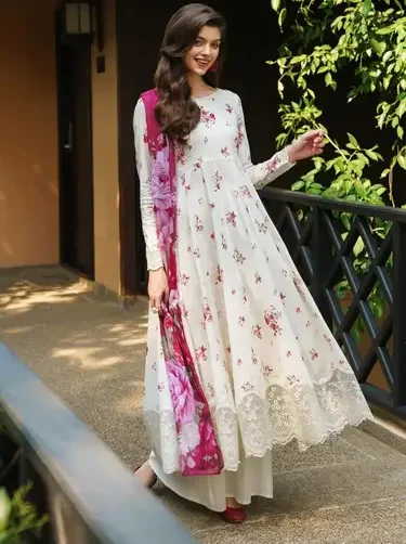 Iznik Most Demanding Edition Digital Printed Linen Suit – 3Pc unstitched with embroidered patches and digital dupatta.