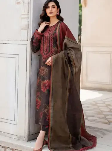 Baroque premium Dhank unstitched 3-piece suit with heavy embroidery and digital printed shawl.