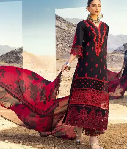 Zainab Chottani Chicken Kari Embroidered Lawn 3 Piece Suit 90/70